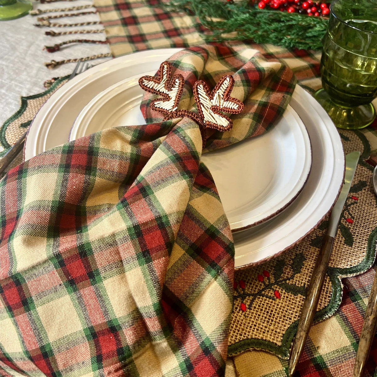 Green Holly Burlap Christmas Placemats on a Christmas tablescape.
