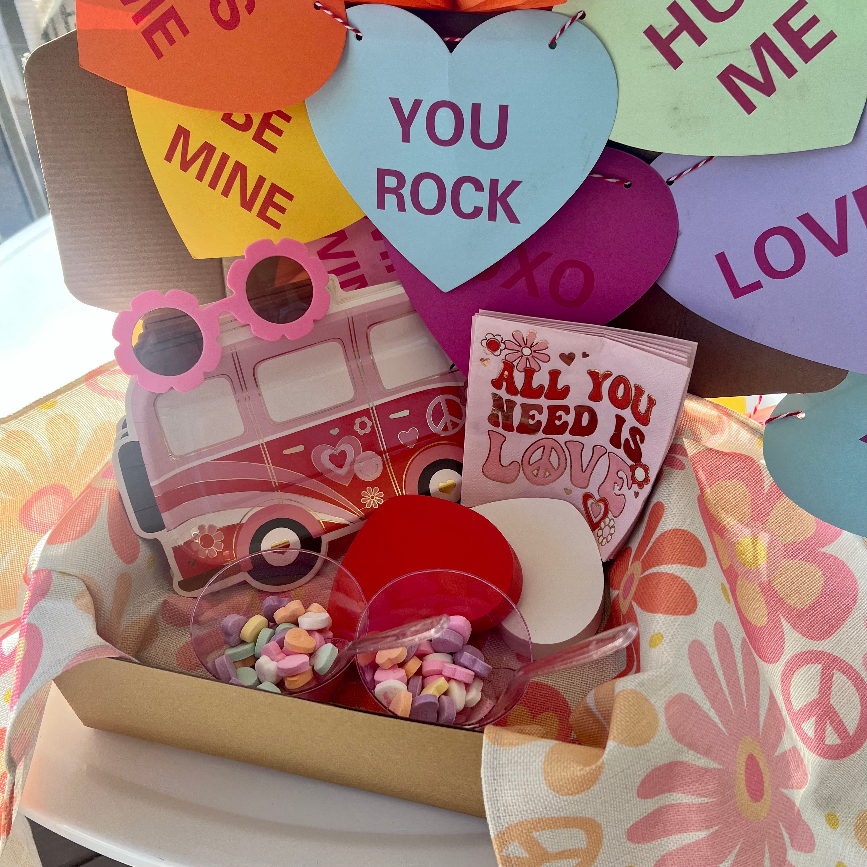 Party in a Box – Moment & Co