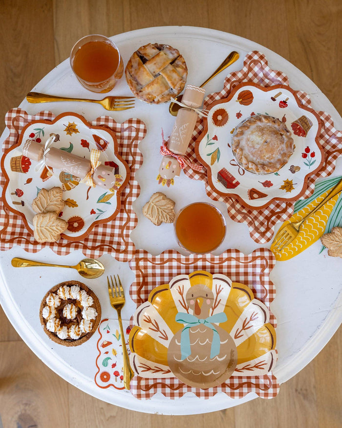 Gobble Thanksgiving Table Decorations