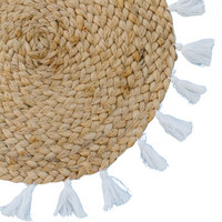 Refresh your table setting with our fringed Rattan Braided Placemats. These Rattan Placemats are a must-have for any stylish Everyday Table and are the essence of effortless summer style. Add a bohemian flair to every meal with these versatile Summer Placemats.