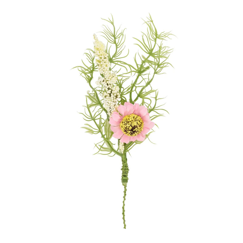 Spring floral table decor napkin picks - these adorable table decorations add a little something to your basic napkin ring!