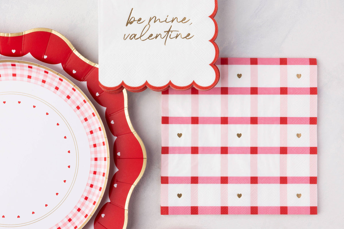 ELEGANT VALENTINE DINNER PLATES