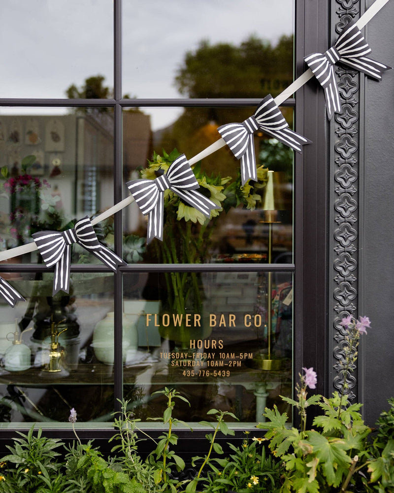 Black and White Bow Valentine's Banner