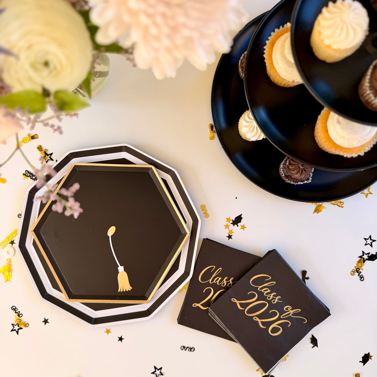 Black and White Decagon Graduation Dinner Plates