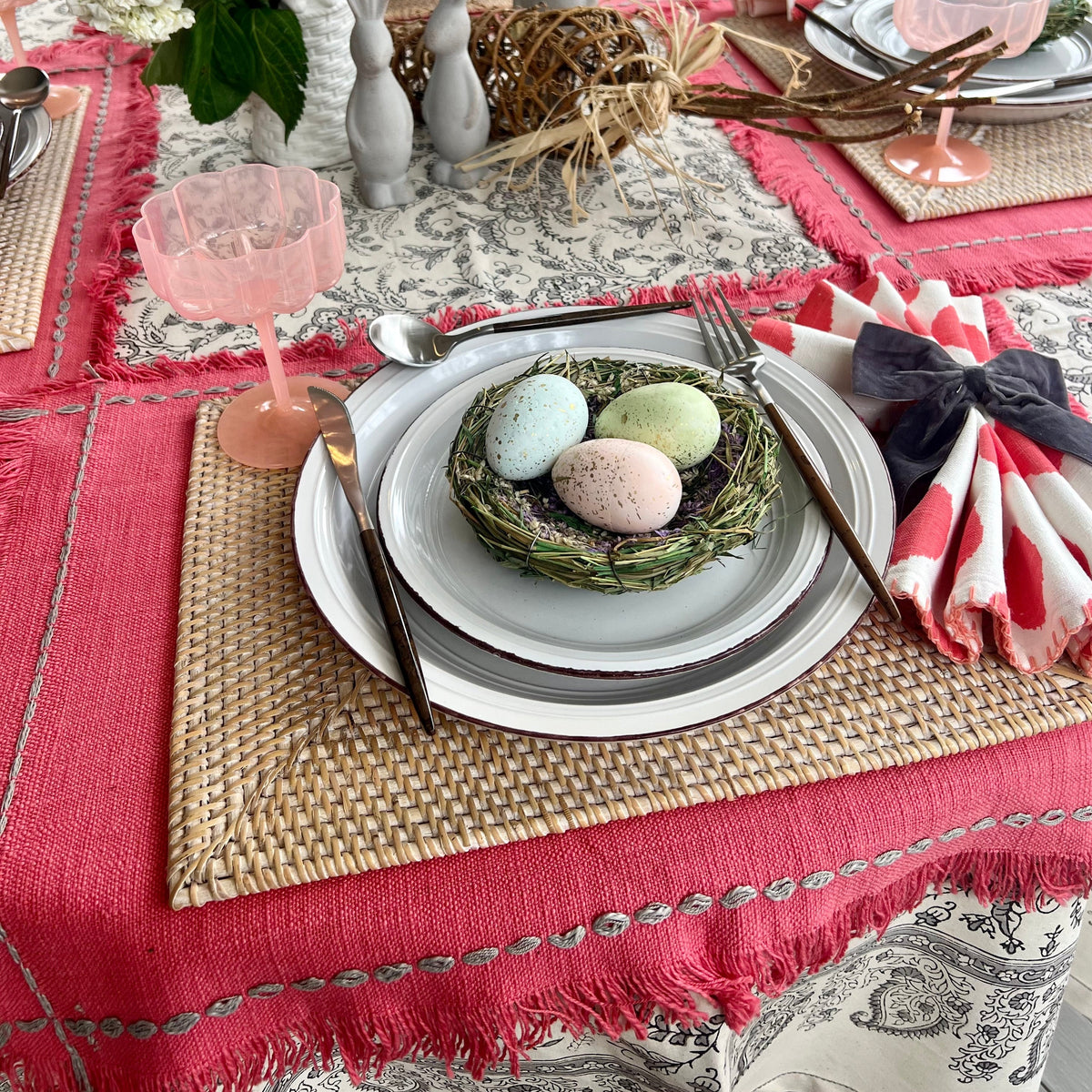Cheryl Solid Coral and Fringe Cloth Placemats (Set of 4)