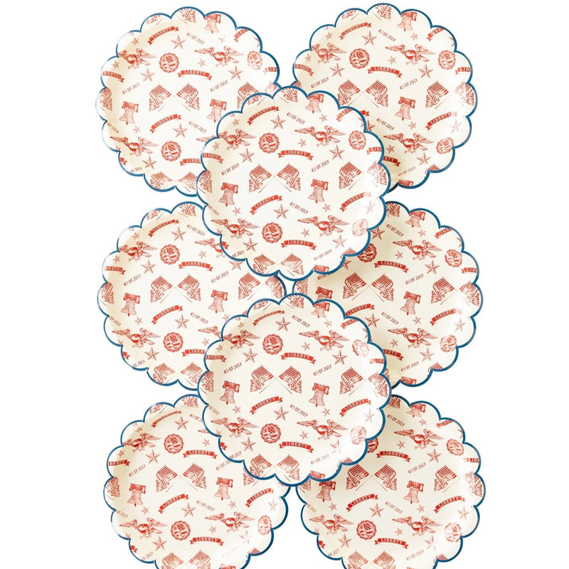 4th of July liberty paper plates with scalloped edge.