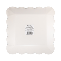 Back view of a cream square scalloped Halloween paper plate showing the set-of-8 packaging label.