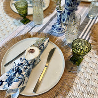 Bring the beach to your table settings with our Oyster Shell Napkin Rings. These napkin rings are the perfect addition to your tropical table decor, featuring real oyster shells finished in a shiny epoxy and mounted to acrylic rings with convenient velcro. Ideal for those who love a bit of the coastal vibe in their dining decor.