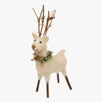 Felted reindeer Christmas decor - a perfection addition to your Christmas coffee table decor or Christmas table decorations collection.