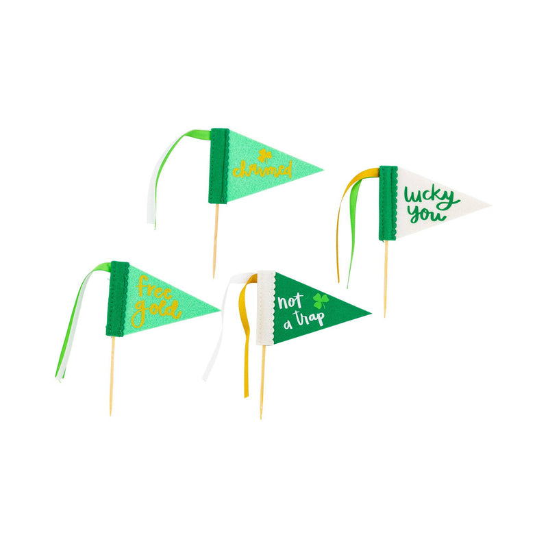 Leprechaun trap mini felt pennants with St Patrick’s Day phrases