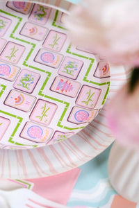A single 8.5-inch Mahjong Dessert Plate showing the green Bamboo-inspired lattice and tiles.