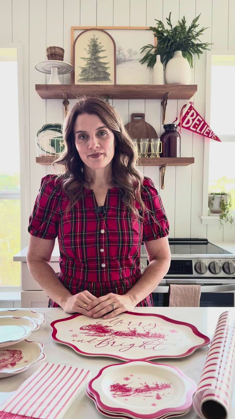 Video demonstrating the various designs and layering of the vintage Christmas plates and Santa Reindeer Plates within the collection.