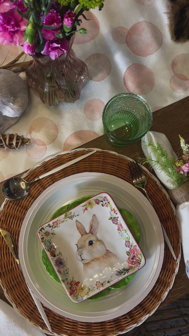 Spring floral table decor napkin picks - these adorable table decorations add a little something to your basic napkin ring!