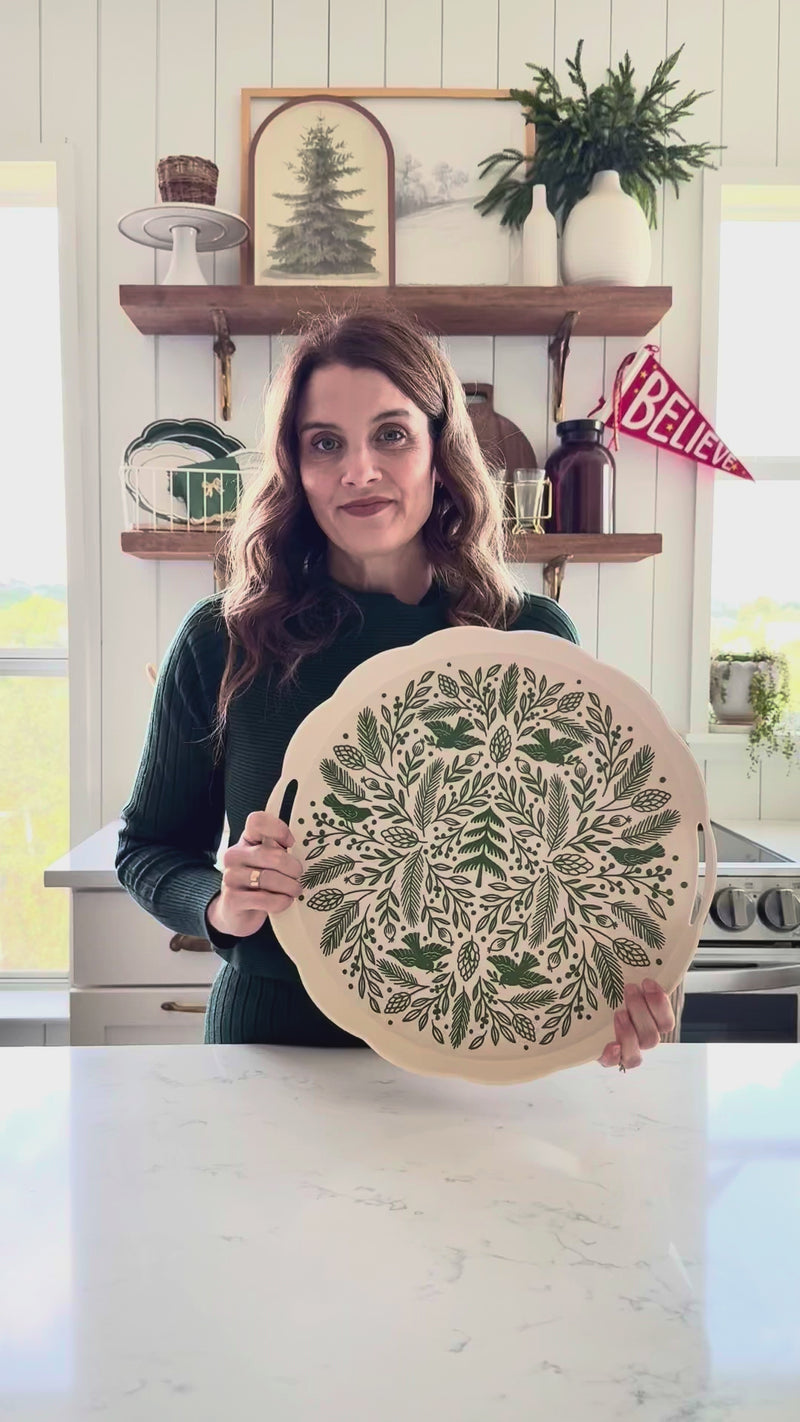 Video demonstrating the size and unique scalloped tray design of the Christmas tray, highlighting its durable bamboo tray construction.