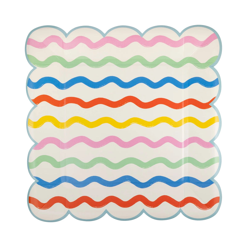 Straight-on plate – Overhead shot of the same ric-rac striped plate laid flat, highlighting the evenly spaced rainbow waves and scalloped edges.